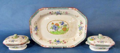 Copeland Late Spode dinner wares to include a serving dish, two serving tureens with one cover, a