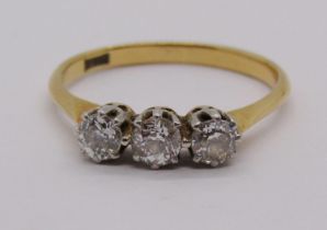 18ct three stone diamond ring, each diamond 0.15ct approx, size L/M, 2g