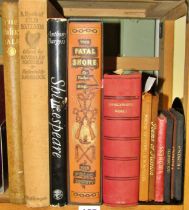 Miscellaneous collection of books including Illustrated Book of Old Ballads (1934), leather bound