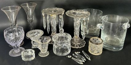 An interesting mixed collection of glass items, to include a small Whitefriars coffin vase (13cm