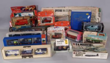 Mixed collection of boxed model vehicles by various makers including Corgi, Lledo, EFE, Hobby Dax