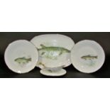 Hutschenreuther ceramics to include 8 dinner plates, 1 large serving plate, gravy boat, together