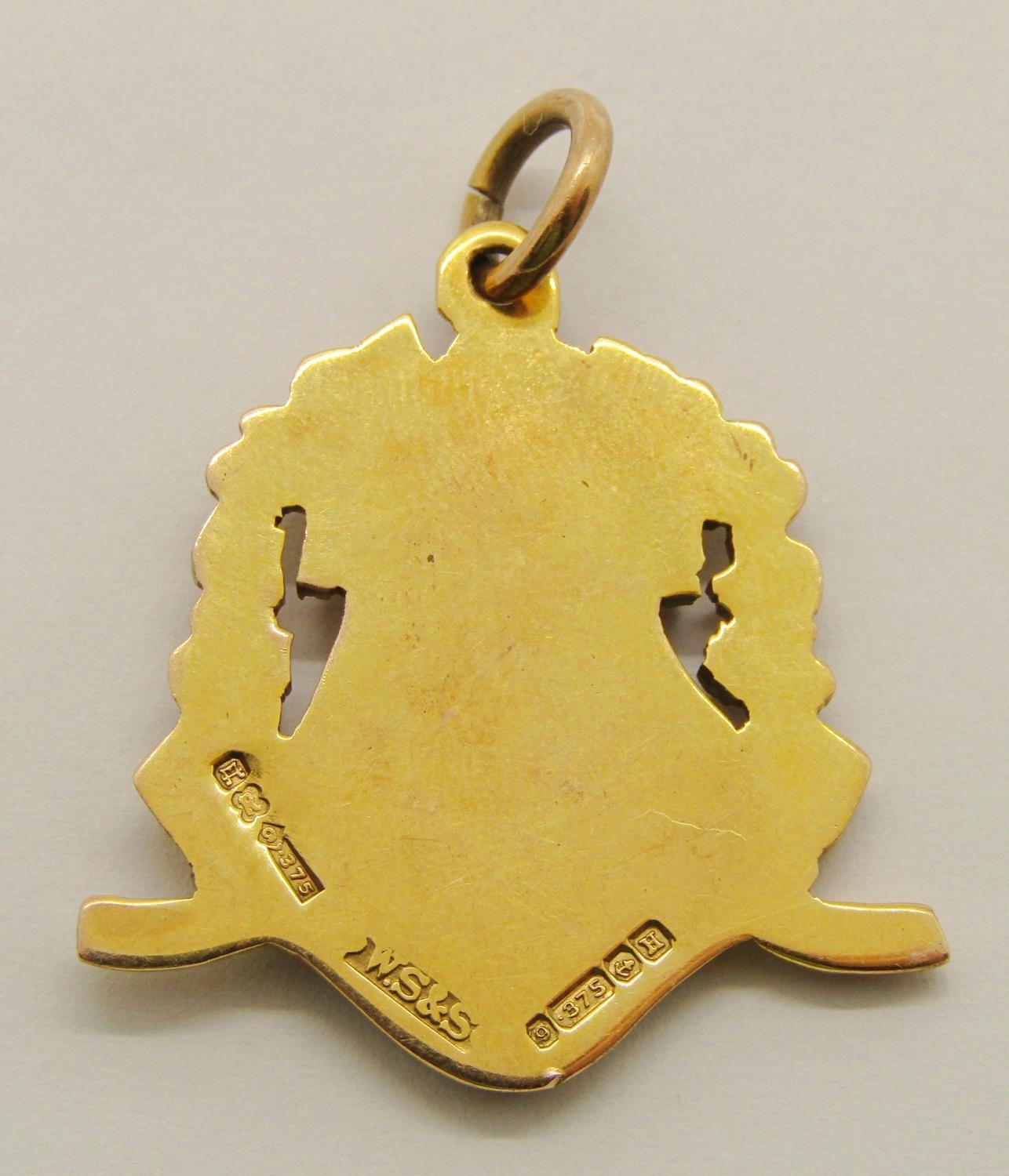 9ct 'Irish Hockey Union Senior Cup' medal fob, maker 'W.S&S', Birmingham 1932, 7.4g - Image 2 of 2