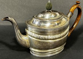Elegant Georgian silver teapot with green pineapple finial, London 1804, makers Peter & William