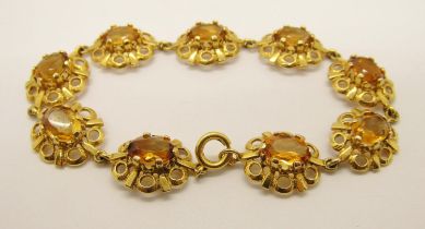 9ct oval citrine bracelet, maker 'BJLd', London 1977, 17.7cm L, 11.1g