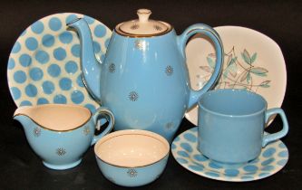 Collection of mid-century ceramics to include Mayfair bright floral ware, Carlton ware toast rack,