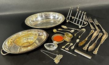 A mixed selection of silver plate, including an oval tureen and cover, toast rack, a small twin