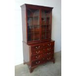 George III mahogany dressing chest with a compartmented top drawer with brushing slide, 3