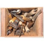 19 gold finishing hand tools comprising pallets and gouges. (19)