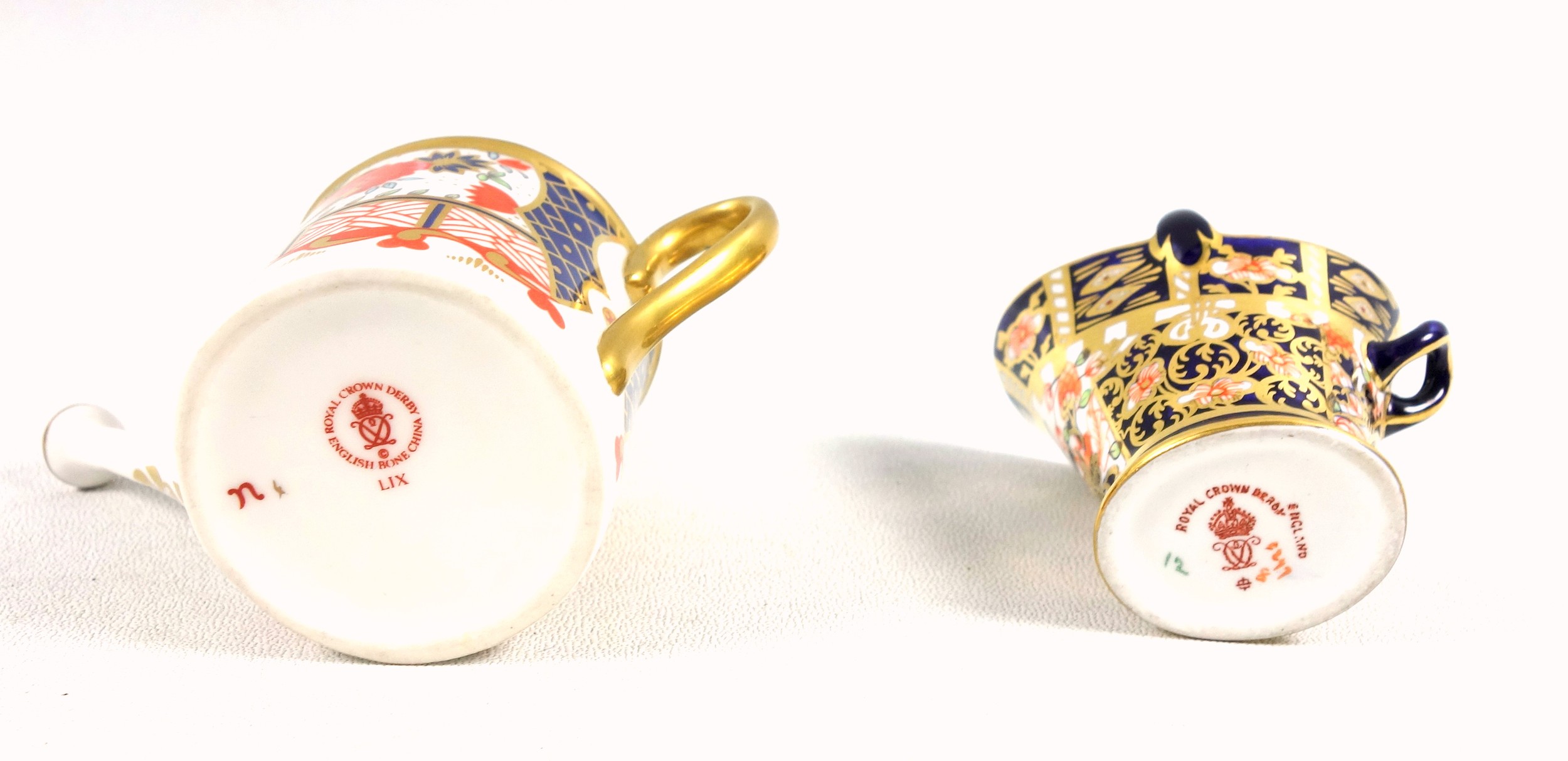 Royal Crown Derby Imari pattern miniature items including 2 covered boxes, teapot, watering can, 3 - Image 3 of 3
