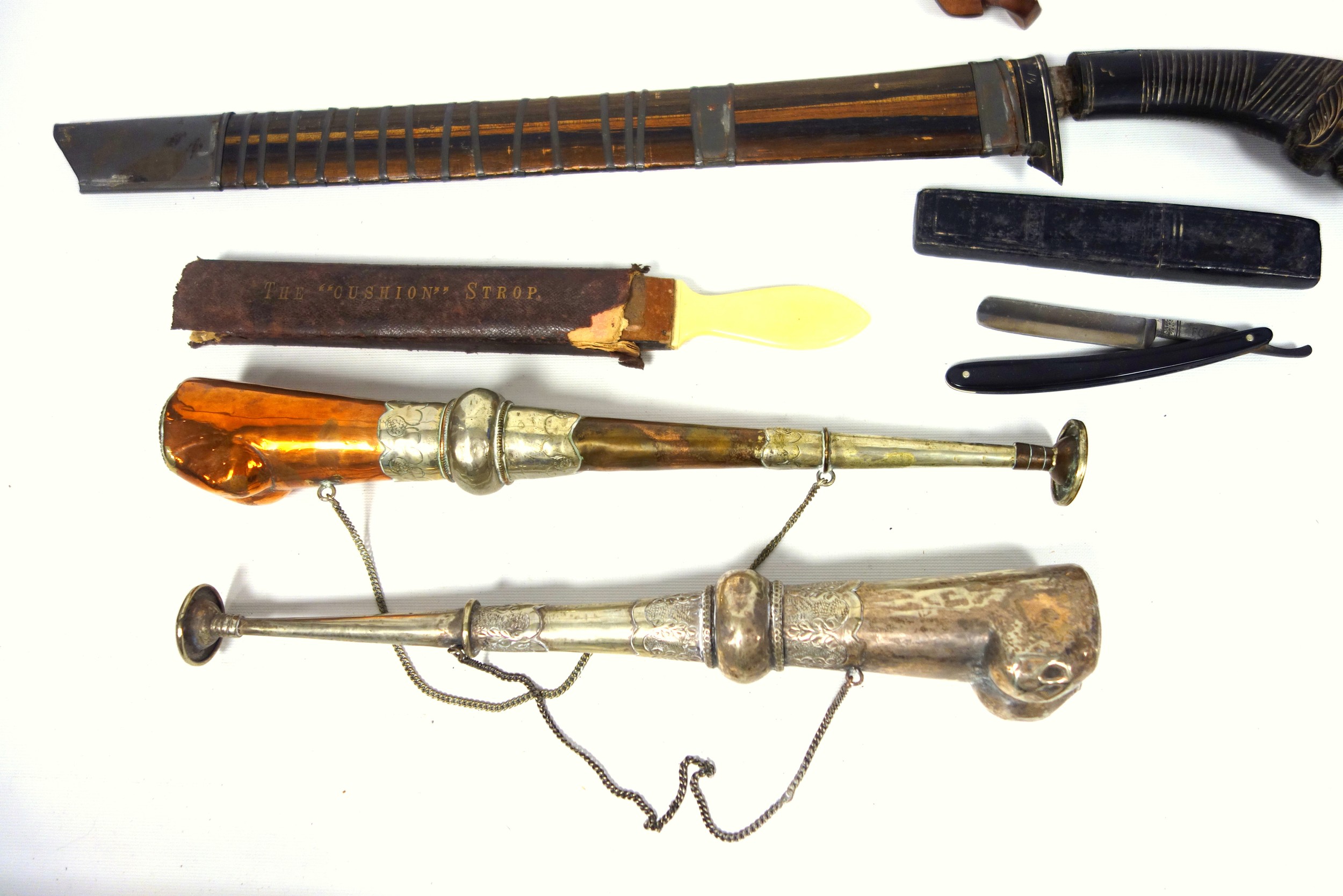 2 Eastern semi plated metal horns, 37.5 and 36cm long; 2 knives in scabbards, cut throat knife, - Image 2 of 4