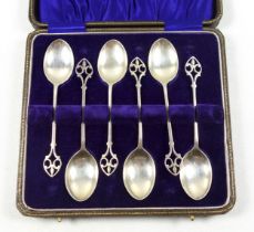 Set of 6 George V silver coffee spoons, each with a pierced finial, by D & B, Birmingham, 1925,