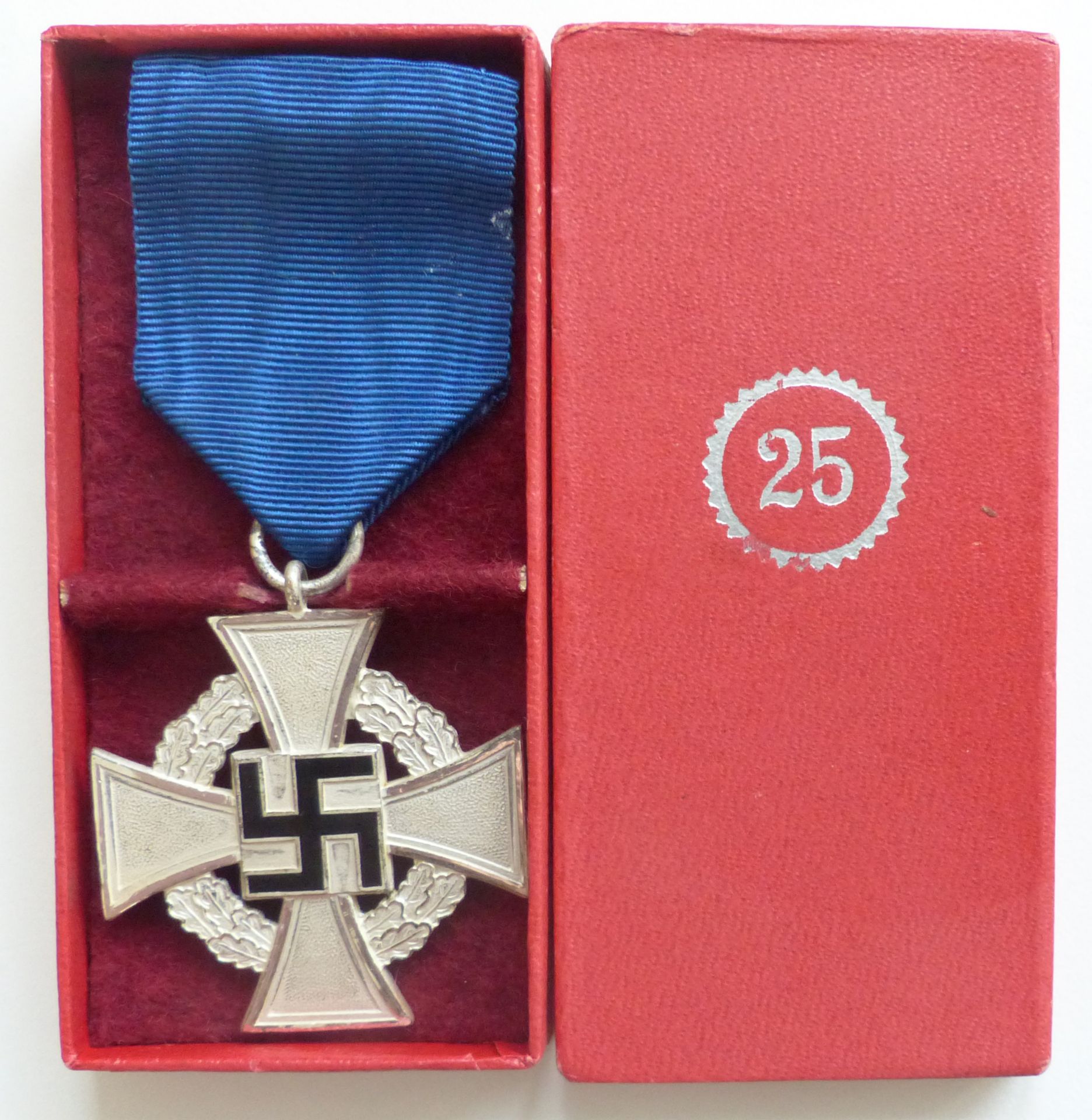 WK II Orden Treuedienst-Ehrenzeichen 2. Stufe für 25 Jahre mit Schatulle