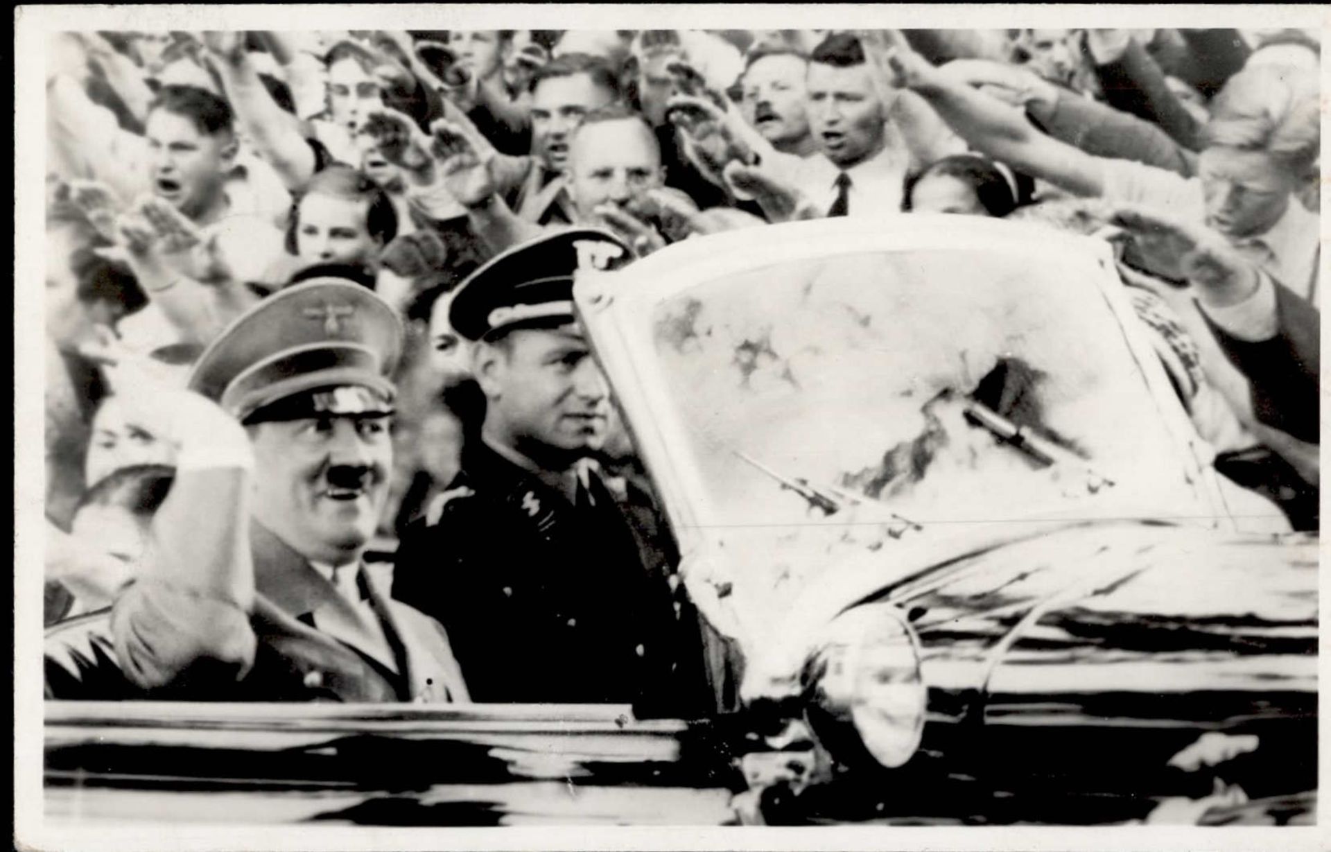 REICHSPARTEITAG NÜRNBERG WK II - seltene Foto-Ak Hitler mit SS S-o 1938 I