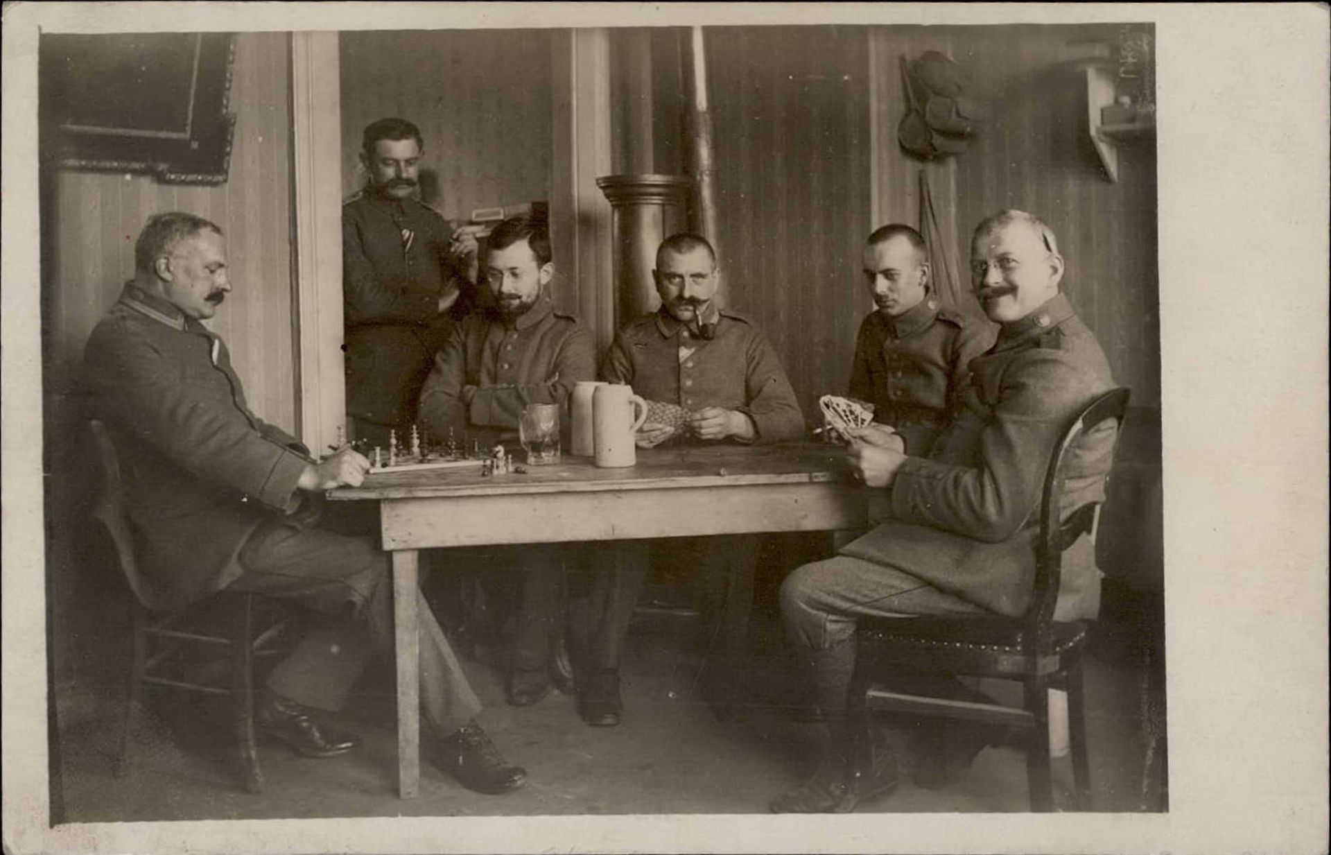 SCHACH - MILITÄR-Foto-Ak 1917 mit SCHACHSPIEL I