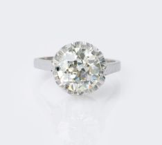 A highcarat Solitaire Ring with Old Cut Diamond.