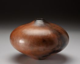 A WIEBKE VON BISMARK BURNISHED TERRACOTTA POT