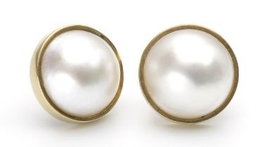 A PAIR OF MABÃ‰ PEARL EARRINGS