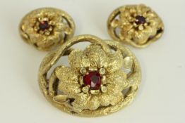 Antique high carat gold 1858 russian diamond and garnet jewellery suite. Marked with russian marks