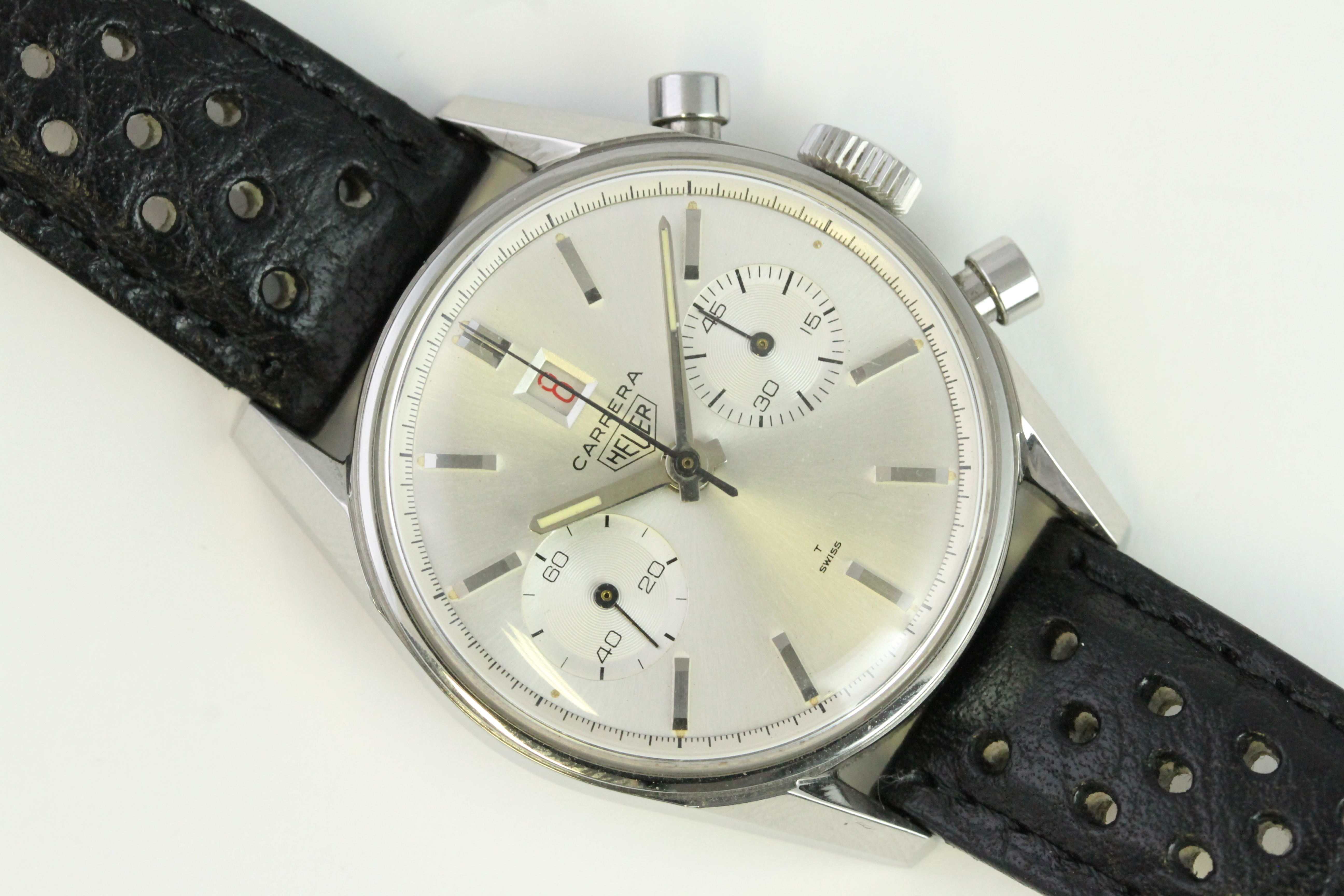 VINTAGE HEUER CARRERA DATO12 CHRONOGRAPH 3147S CIRCA 1966, circular sunburst silver dial with