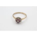 9ct gold vintage ruby & diamond cluster ring (1.8g)