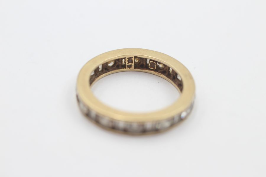 9ct gold clear gemstone mixed cut channel setting eternity ring (3.5g) - Image 4 of 4