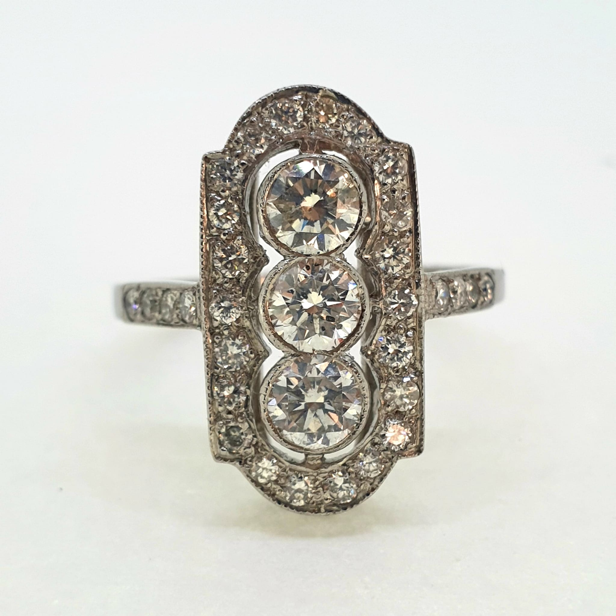 Art Deco style plaque ring, set with an estimated 1.50 carats in total. The 3 central diamonds are - Image 4 of 4