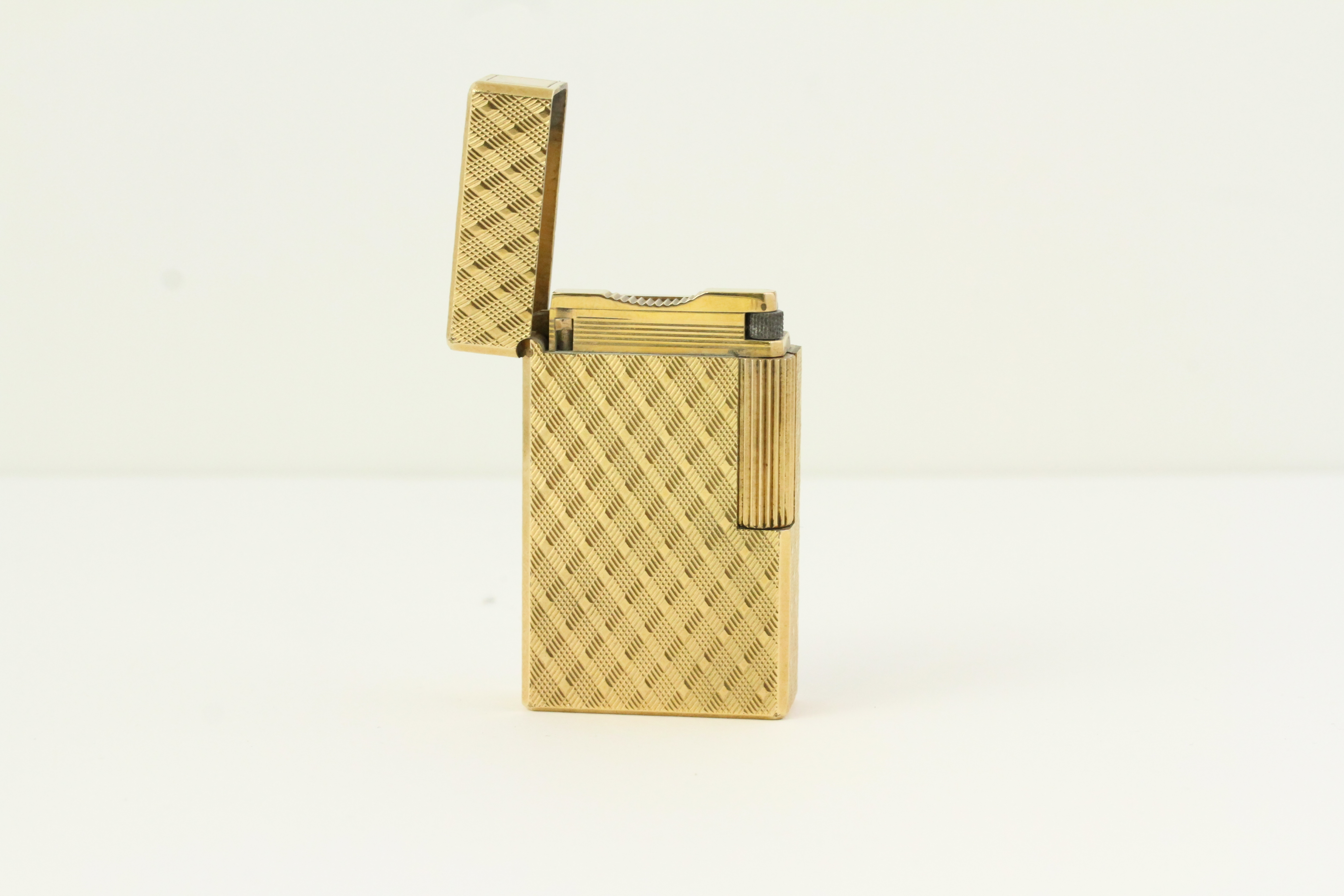 S.T DUPONT LIGHTER GOLD PLATED