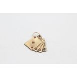 9ct gold vintage enamelled playing cards charm (0.4g)