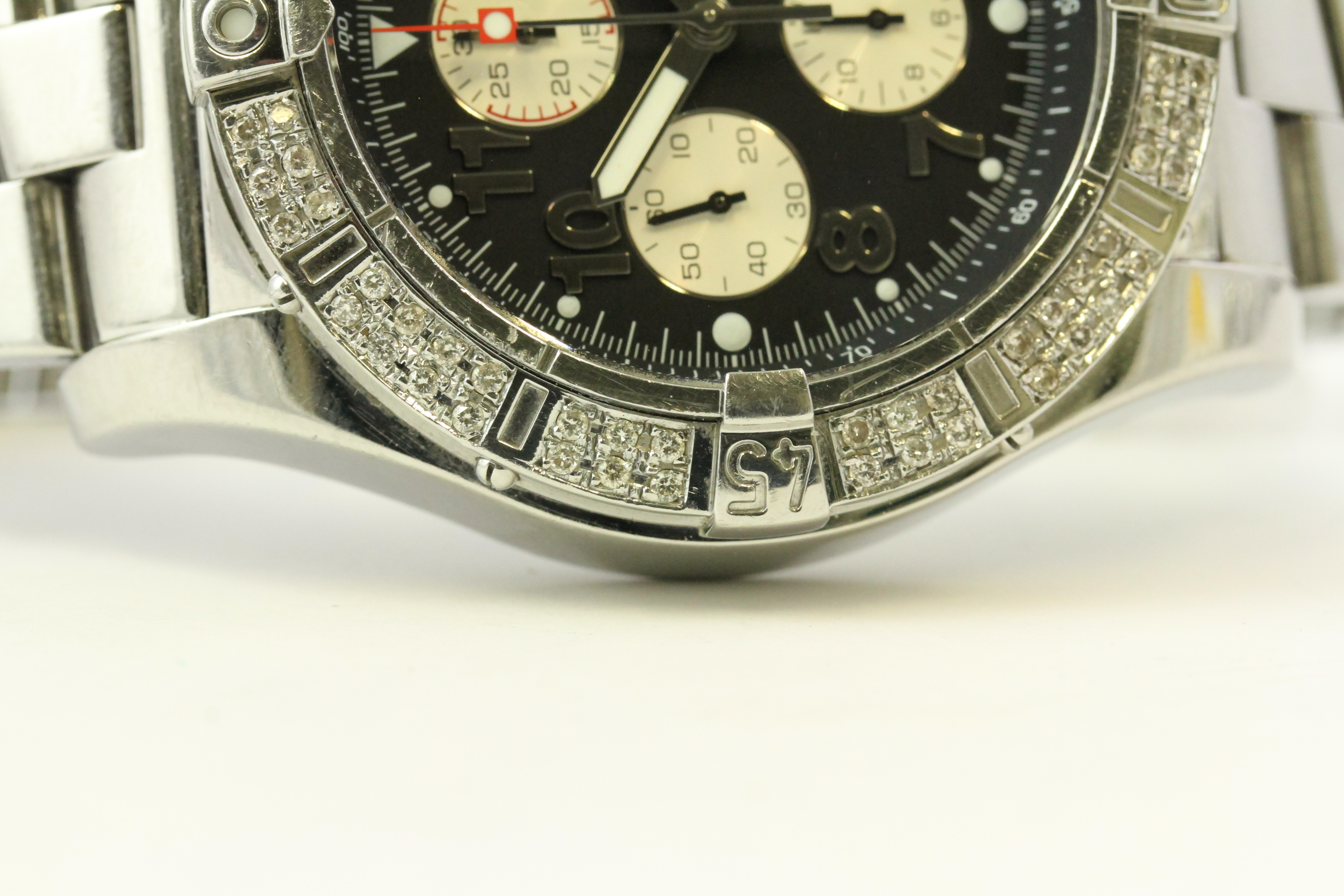 BREITLING DIAMOND SET AUTOMATIC REFERENCE A13370, black dial, Arabic numerals, Diamond set bezel, - Image 3 of 6