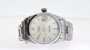 VINTAGE ROLEX OYSTER PERPETUAL DATE 1500 CIRCA 1966, circular silver dial with baton hour markers,