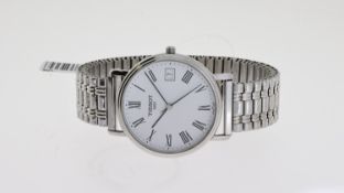TISSOT QUARTZ WATCH, circular white dial with roman numeral hour markers, date aperture at 3 o'