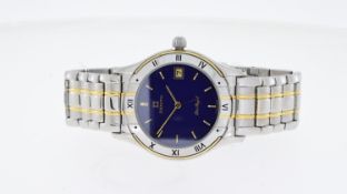 ZENITH PORT ROYAL QUARTZ WATCH, circular blue dial with baton hour markers, date aperture at 3 o'