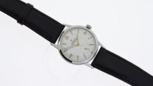 VINTAGE ROLEX MANUAL WIND WRISTWATCH, circular silver dial with baton and arabic numeral hour