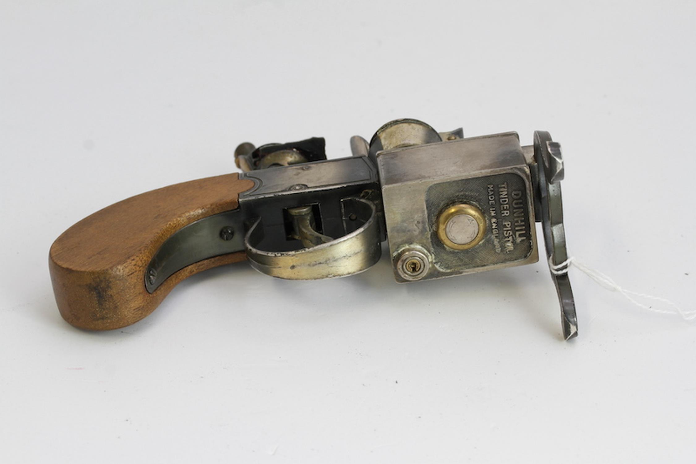 RARE DUNHILL TINDER GAS PISTOL 1968, made in England Dunhill tinder pistol, gas powered, made only - Image 3 of 3