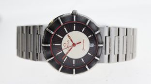 OMEGA SEAMASTER DYNAMIC QUARTZ REFEFENCE 1430, circular black and cream sandwich dial with red hands
