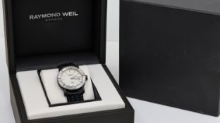 ***TO BE SOLD WITHOUT RESERVE*** RAYMOND WEIL GENEVE PARSIFAL W1 REF 6000 A 837897 W/BOX, approx