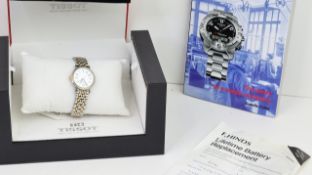 LADIES TISSOT REF T825/925 W/BOX, approx 24mm white dial, Roman Numeral hour markers, date
