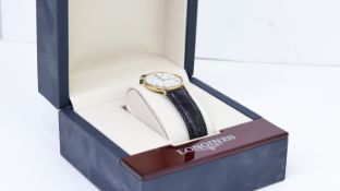 ****TO BE SOLD WITHOUT RESERVE*** LONGINES PRESENCE QUARTZ W/BOX REF 24.323.395, approx 32mm dial,