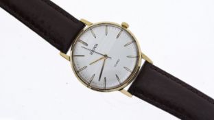 MEN'S SEKONDA, approx 34mm two-tone dial with gold dauphine hour markers, gold plated bezel and