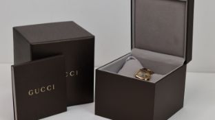 LADIES GUCCI REF 125.5 W/BOX, approx 23mm chocolate dial with baton hour markers, bronze-coloured '