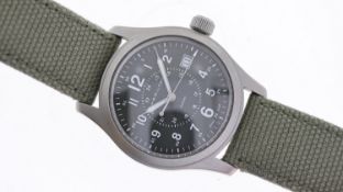 HAMILTON KHAKI REF H682010, approx 36mm khaki green dial with baton hour markers, date aperture at 3