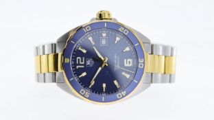 TAG HEUER X FORMULA 1 REF WAZ1120, approx 40mm blue dial with baton hour markers, date aperture at 3
