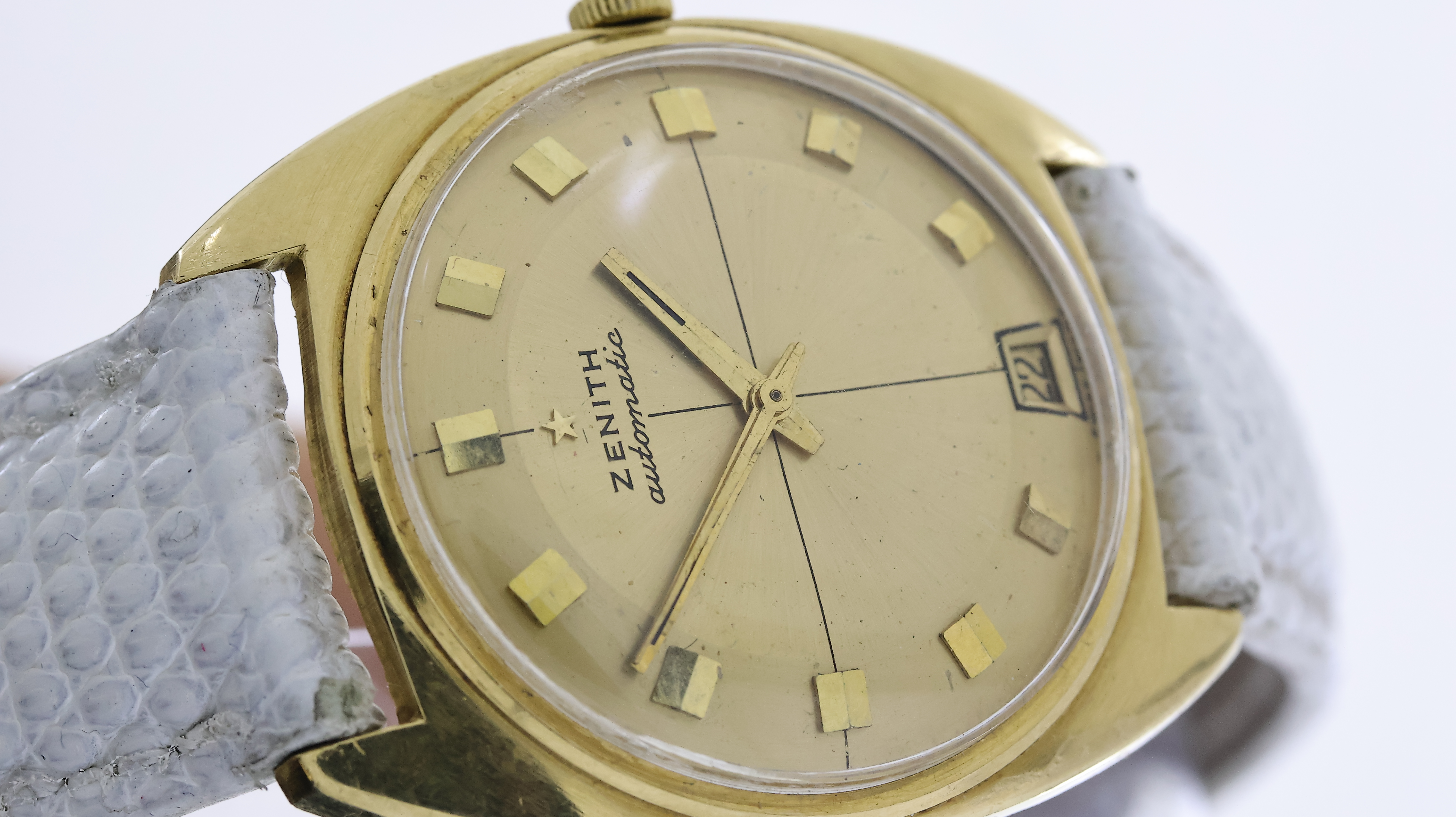 18CT VINTAGE ZENTIH AUTOMATIC WRISTWATCH CIRCA 1970's - Image 3 of 3