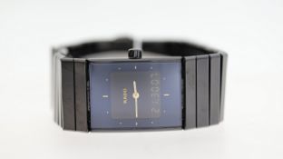 RADO DIASTAR REF 01756193, approx 24mm black dial, with digital and analog functionality, round