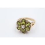 9ct gold green paste & white gemstone cocktail ring (4.5g)