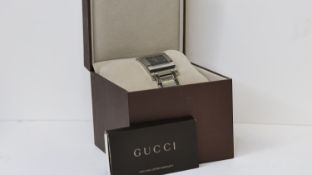 GUCCI REF 7900M W/BOX, approx 28mm black dial with baton & Roman Numeral hour markers, date aperture