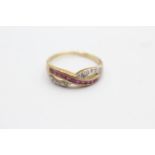 9ct gold diamond & ruby crossover ring (2.6g)