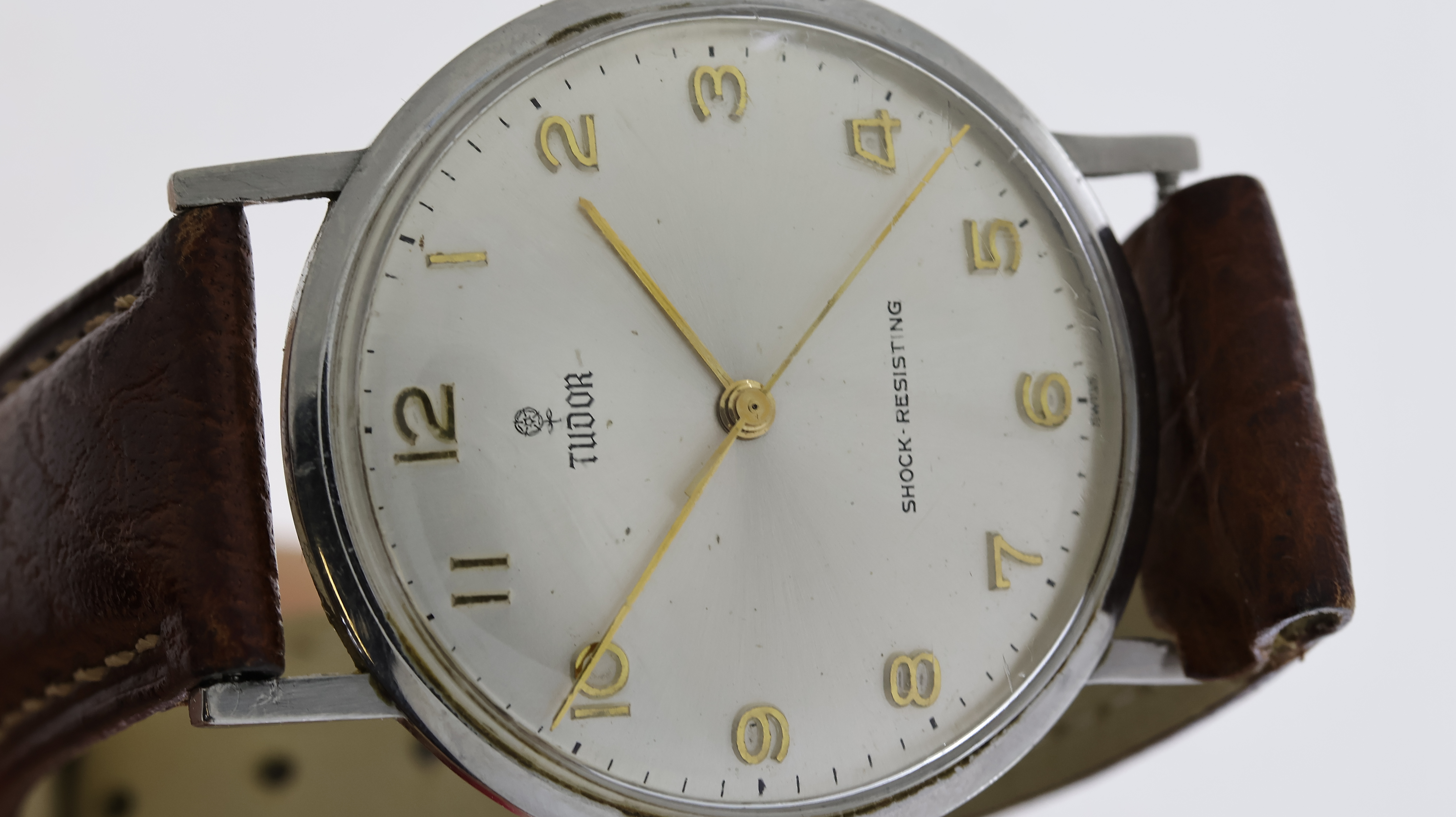 VINTAGE TUDOR SHOCK RESISTING MECHANICAL WRISTWATCH - Image 3 of 3