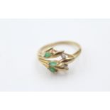 9ct gold diamond & emerald dress ring (2.3g)